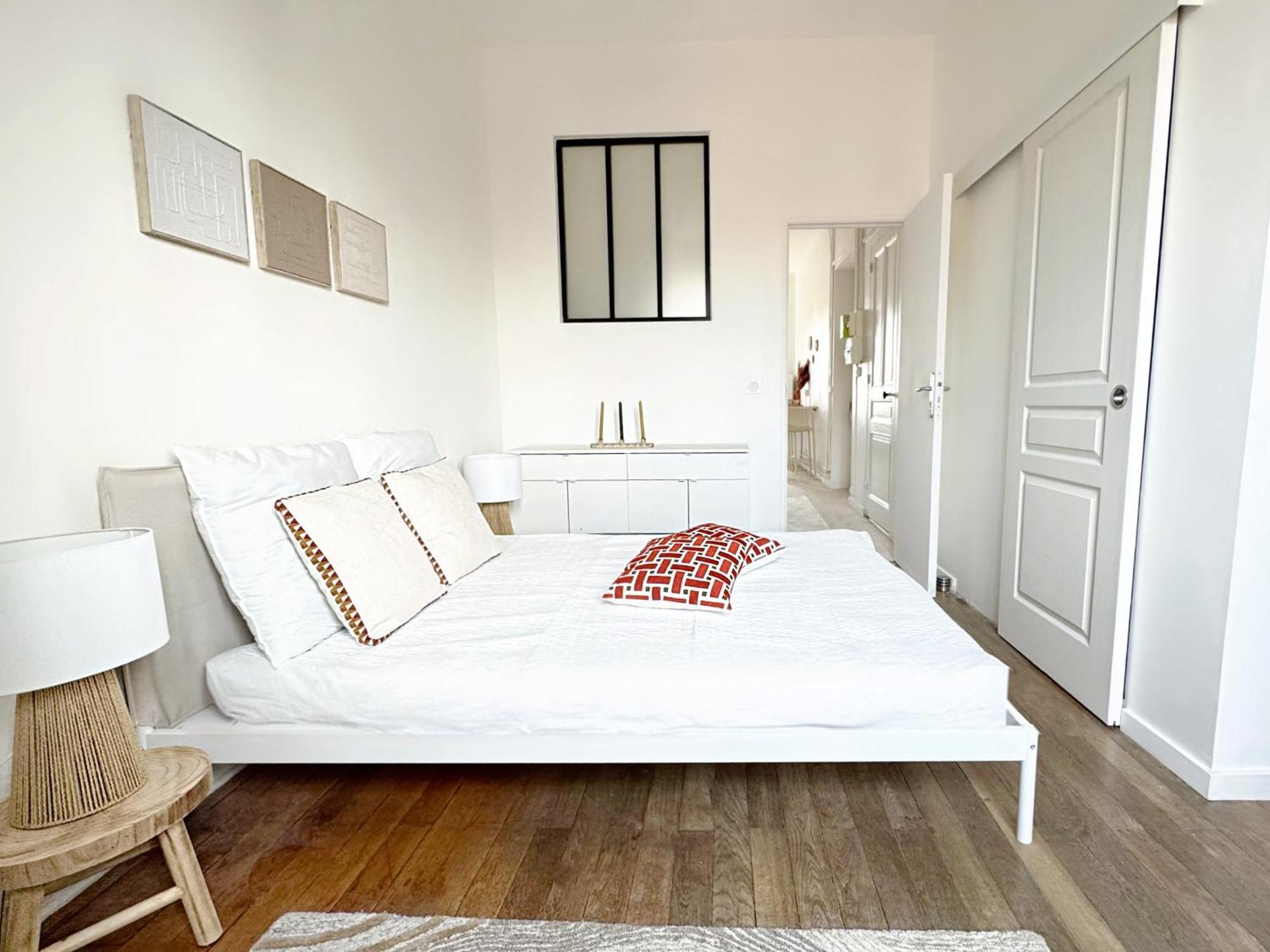 Suite Falso Villeurbanne Buitenkant foto